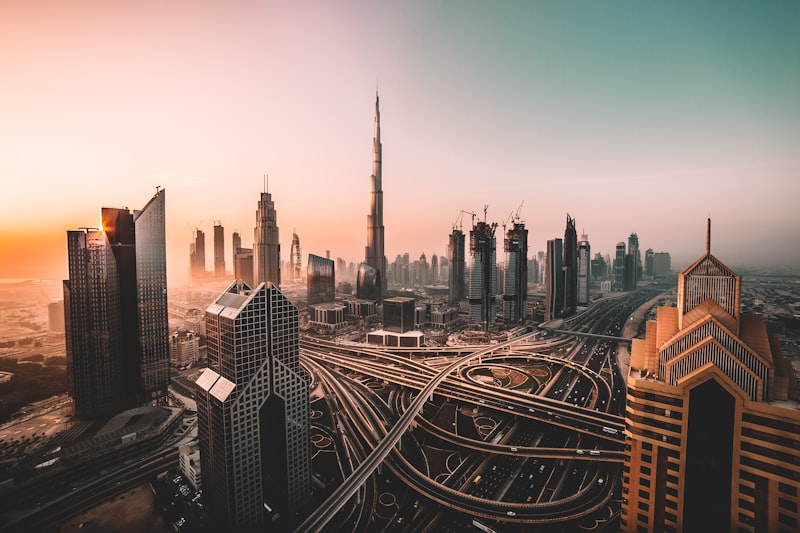 Dubai Bestseller (Burj Khalifa, Desert Safari & Dhow Cruise)